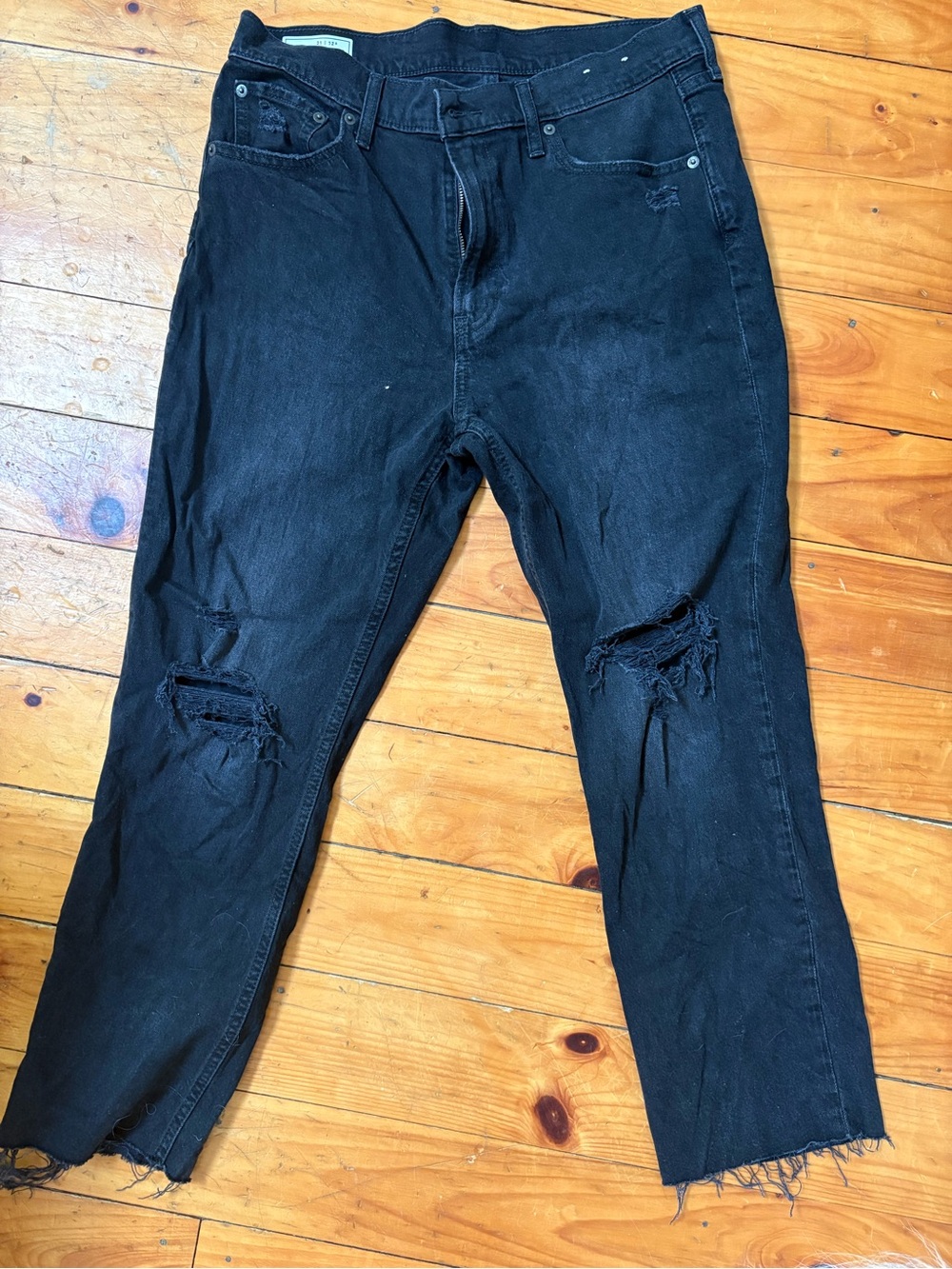 GAP Black High-Rise Cheeky Straight Jeans